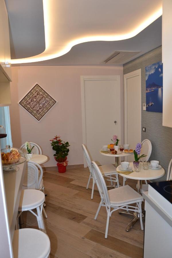 B&B Federico II Νάπολη Εξωτερικό φωτογραφία