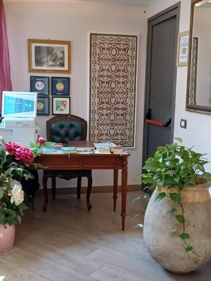 B&B Federico II Νάπολη Εξωτερικό φωτογραφία